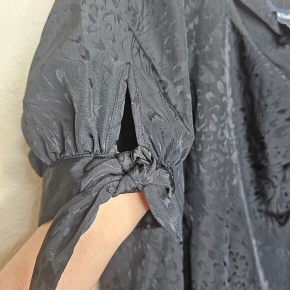 ModCloth Womens Top Plus 1x Black Satin Puff Sleeve Blouse Career Business - Picture 2 of 6